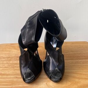 Giuseppe Zanotti Black Heels